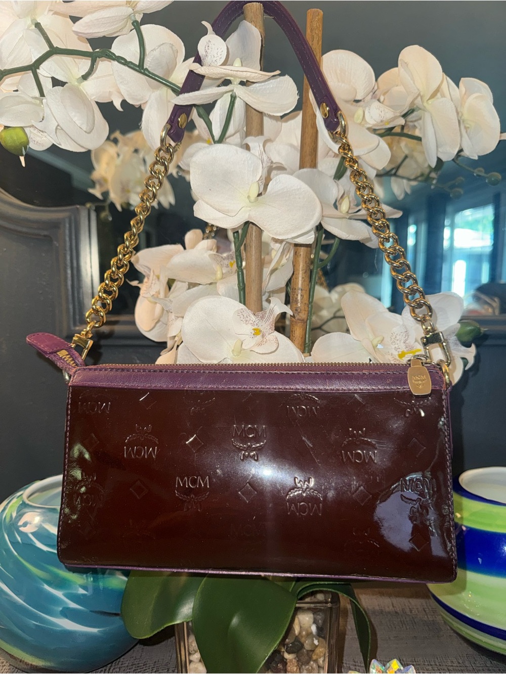 EUC MCM Patent Leather Crossbody in Deep Burgundy with Gold/Leather Chain - Picture 6 of 7